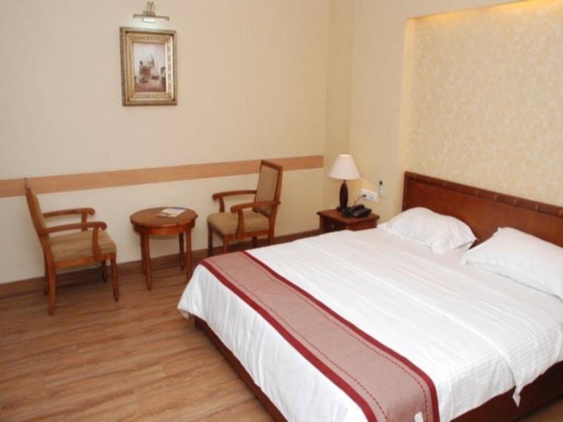 Indian Summer Hotels Pvt Ltd Лудхиана Экстерьер фото